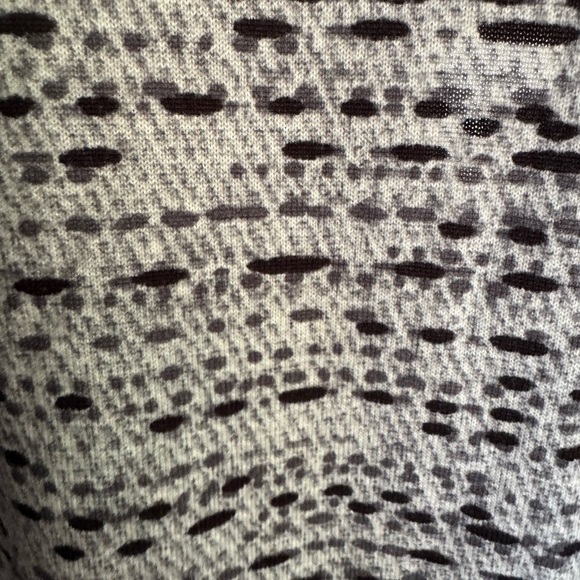 LuLaRoe Black and Gray Patterned Cardigan Size XL - Picture 3 of 3